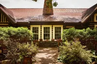 Trailborn Highlands Hotels in Highlands