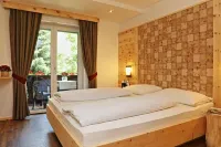 Hotel Residence Olympia Hotels in Sarntal
