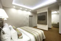Amici Grand Hotel