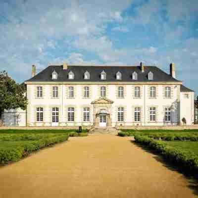 L'Abbaye de Villeneuve Hotel Exterior