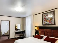 Altai Palace Отель (Алтай Палас Отель) Отели в г. 