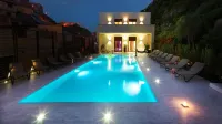 Janus Hotel - Beach