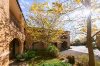 Colac Mid City Motor Inn Hotels in Colac