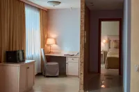 Dzemgi Hotel Hotels in Komsomolsk-on-Amur