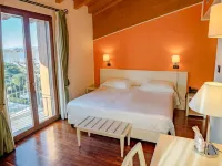 Vecchia Riva | Hotel e Ristorante Hotel a Varese