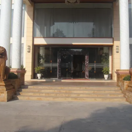 STUNG SANGKE HOTEL