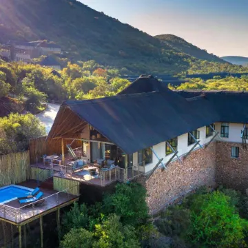 Babohi at Qwabi Private Game Reserve by Newmark