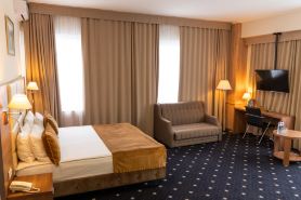 Central City Hotel (Централ Сити Отель)