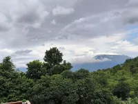 Moya Villa Hotels in Cijeruk