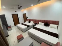 HOTEl SHREE ASHTAVINAYAK GRAND - 3-Star