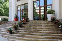 Emerald Apart-Hotel  by Provence - Apartments