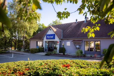 Kyriad Bellegarde - GENÈVE Hotels near Au Paradiz'en