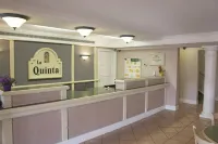 La Quinta Inn by Wyndham Farmington