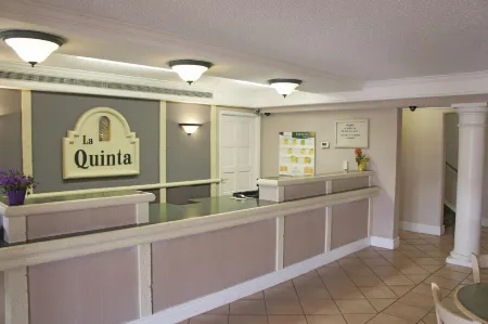 La Quinta Inn by Wyndham Farmington Отели в г. Сан-Хуан