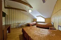 Voyazh Hotel