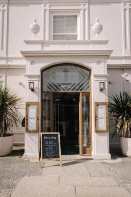 The Godolphin Hotel Hotels in 