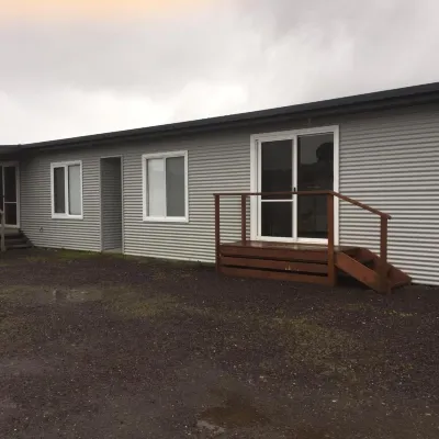 Glenaire Apartments at Pontifex Hotels near Franklin-Gordon Wild Rivers National Park