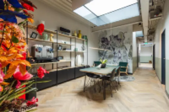 บัดเฮาส์โฮเทล