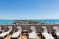 Hotel Marina Palace, Affiliated by Meliá - Ocean View
