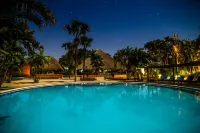 Hotel Soleil Pacifico - С бассейном