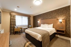 Corr's Corner Hotel