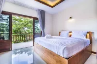 Wyh Hotel