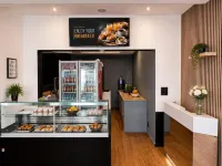 Hotel Albergo Hotels near سخاربيك / سخاييرب
