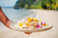Sangat Island Dive Resort - Tiny houses