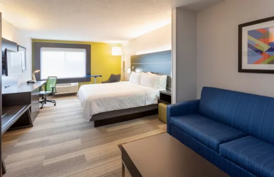 智選假日酒店及套房瓦德奈斯高地 by IHG