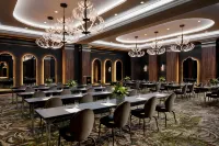 Grand Bohemian Lodge Greenville, Autograph Collection