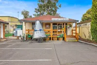Tamworth Lodge Motel Hotels in Tamworth