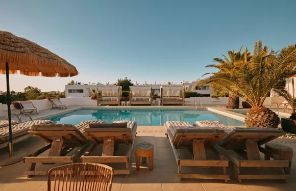 伊維薩島日落綠洲公寓-限成人