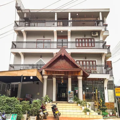 Bountang Mountain View Riverside Hotel Các khách sạn gần Nhà hàng Erawan