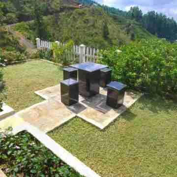 Lassana Holiday Bungalow Hotel Exterior