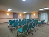Country Inn & Suites by Radisson, Waterloo, IA Hotels in Waterloo