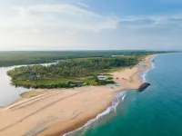 Elements Beach & Nature Resort - 4-Star