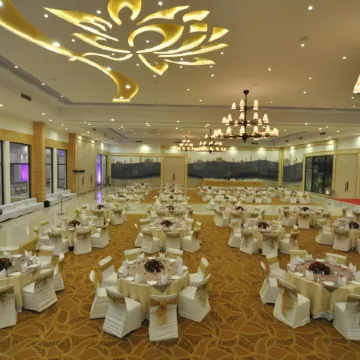 KK Royal Hotel & Convention Centre