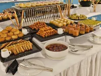 The Proud Hotel Al Khobar - Breakfast