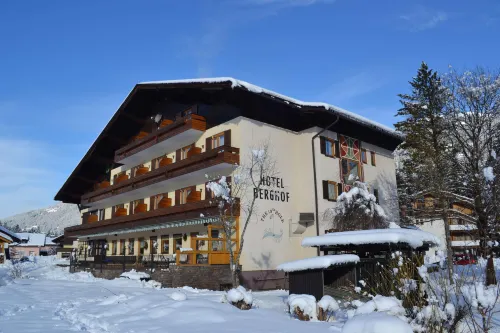 Hotel Berghof - Pools