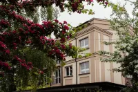 Eliza BonApart Apart-Hotel Hotels in 