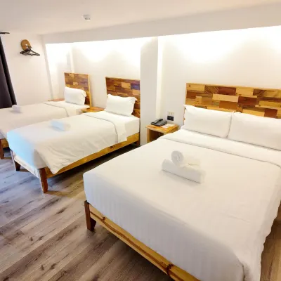 El Puerto Boracay Shore 보트 선착장 1번 호텔