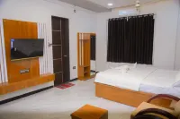 Hotel Pooja Inn & Restauants & Lodge