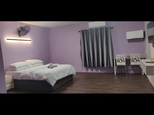 Tazrah Roomstay - parking