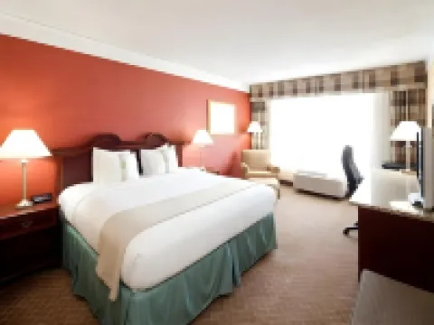 Holiday Inn CLEVELAND-MAYFIELD by IHG
