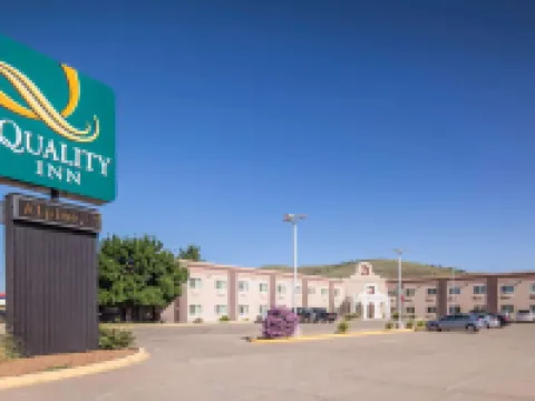Quality Inn Alpine Hotels in Alpine