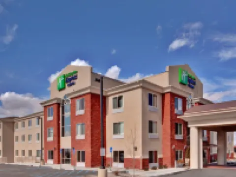 Holiday Inn Express & Suites ALBUQUERQUE AIRPORT by IHG โรงแรมในแอลบูเคอร์คี