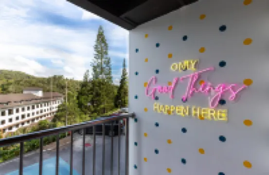 柏克蘭套房飯店