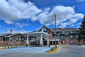 Best Western Harvest Inn Suites