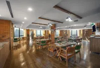 Royal Tulip Hotel & Casino Tbilisi , Georgia - Desayuno