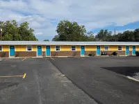 Royal Inn - parking
